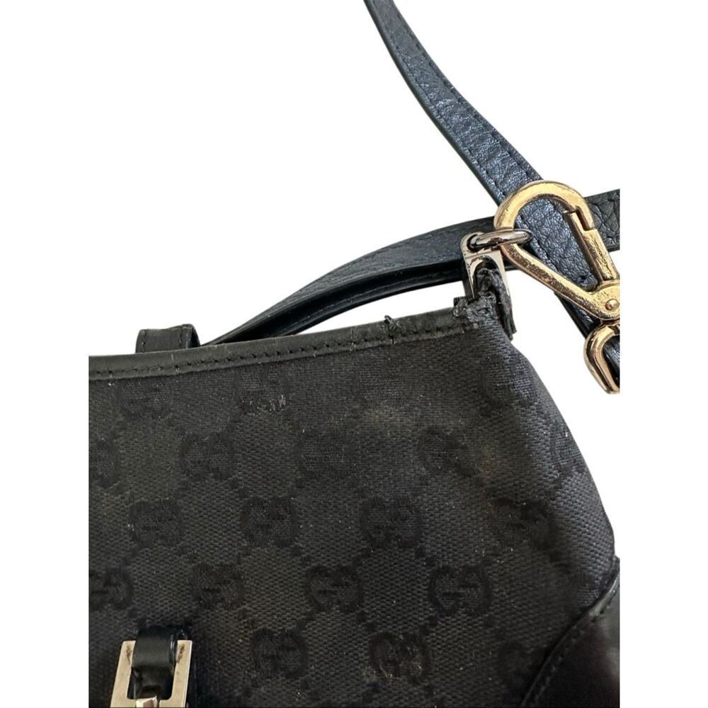 Gucci Jackie Black Shoulder Bag with silver piston lock Hardware - Picture 6 of 15
